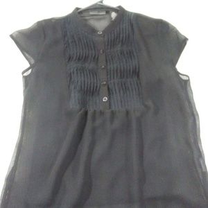Apostrophe Shear Black Blouse